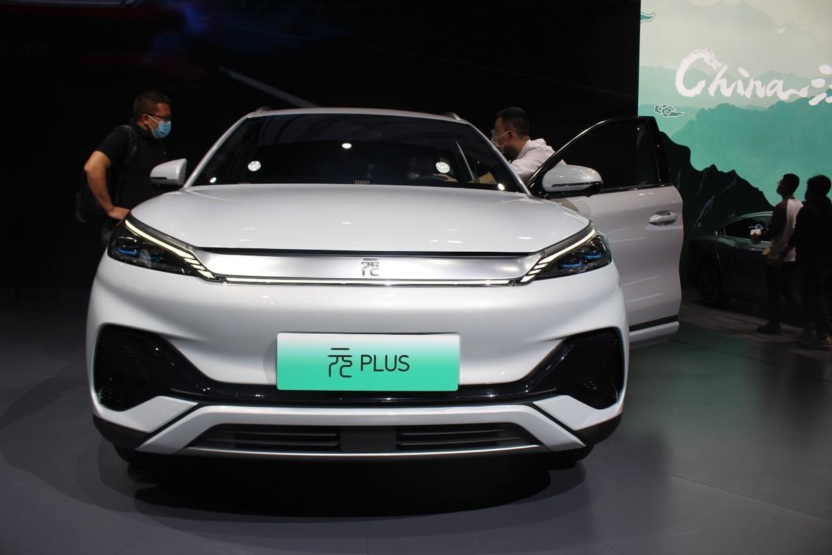 保时捷macan竟然有失传已久的兄弟?bmw新m5到底长什么样!
